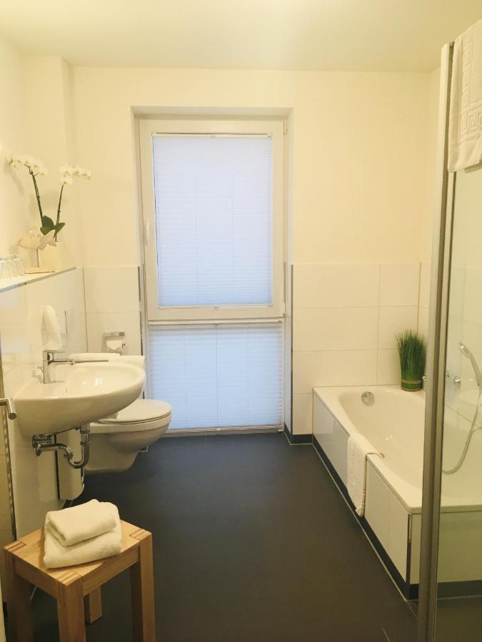 Pension Seecafe Zarrentin am Schaalsee Luaran gambar