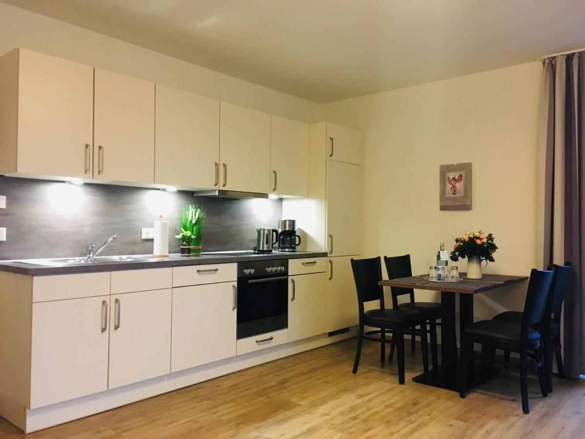 Pension Seecafe Zarrentin am Schaalsee Luaran gambar
