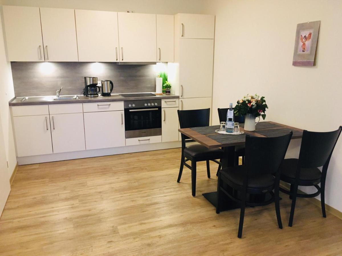 Pension Seecafe Zarrentin am Schaalsee Luaran gambar