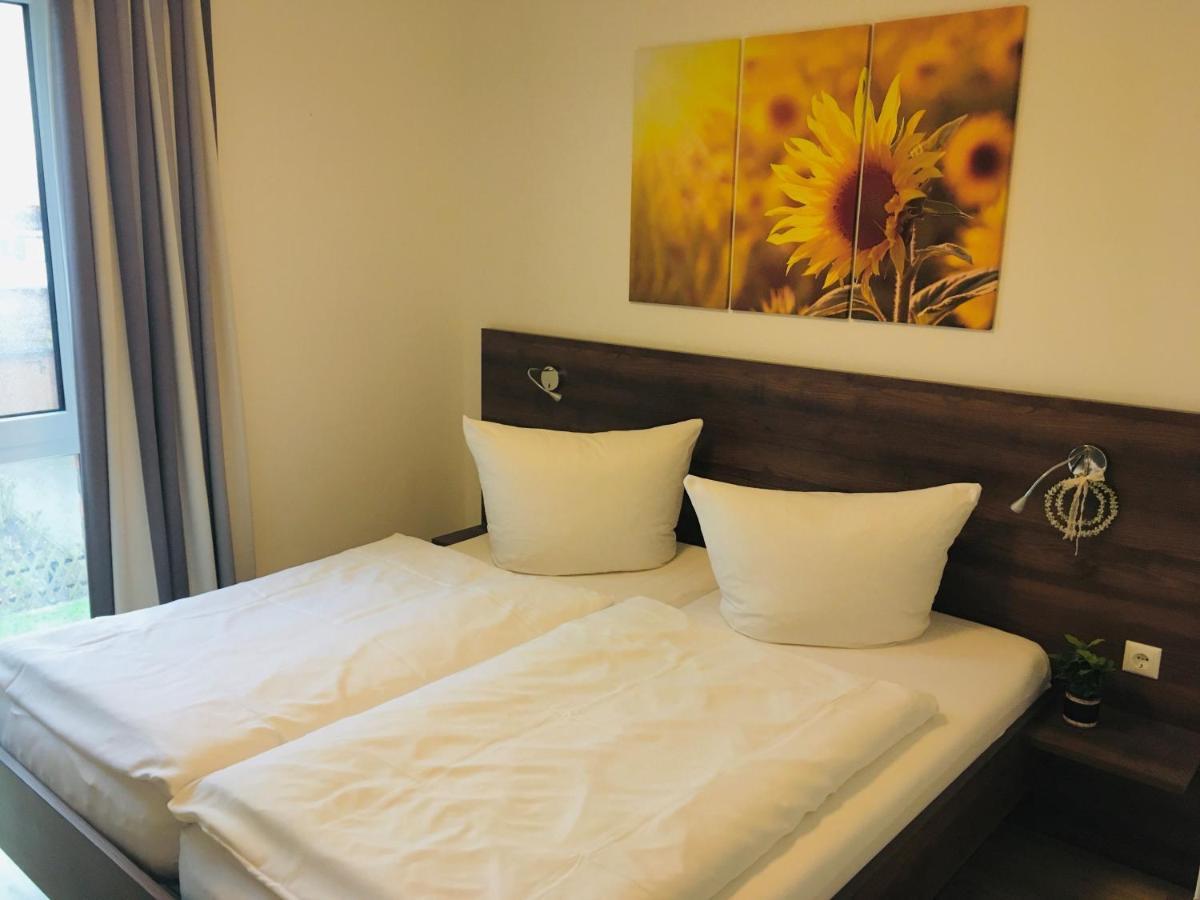 Pension Seecafe Zarrentin am Schaalsee Luaran gambar