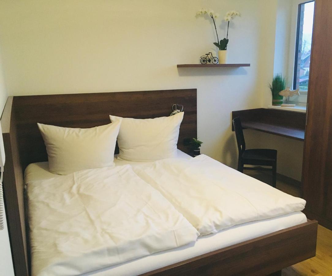 Pension Seecafe Zarrentin am Schaalsee Luaran gambar